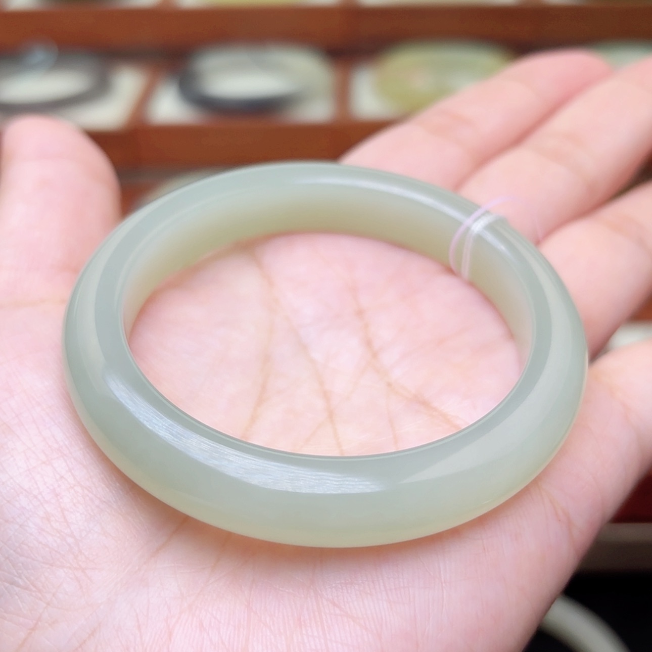 【闪购商品】和田玉手镯未镶嵌