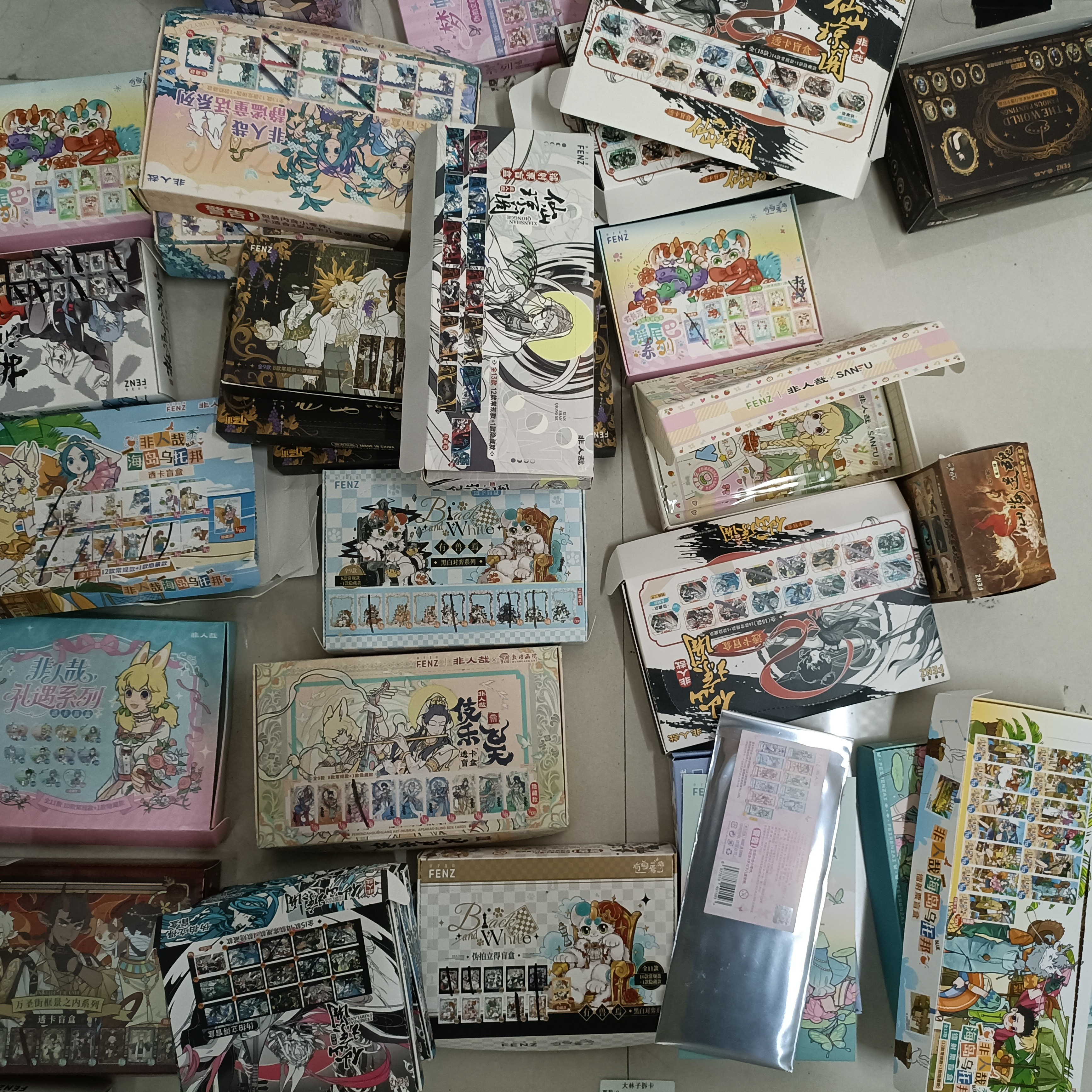 非人哉混池徽章纸片子盲盒