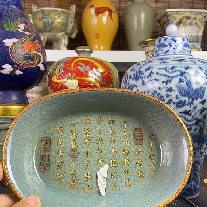微***间摆件瓷器真的很漂亮
