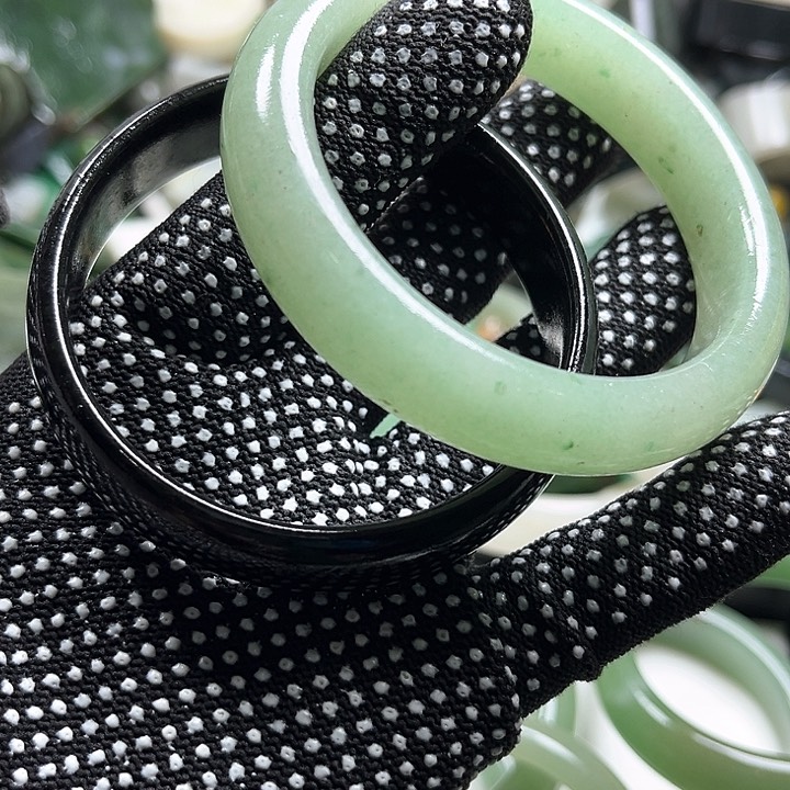 和田玉（糖玉）和田玉边角料9K金镶嵌廷****〃