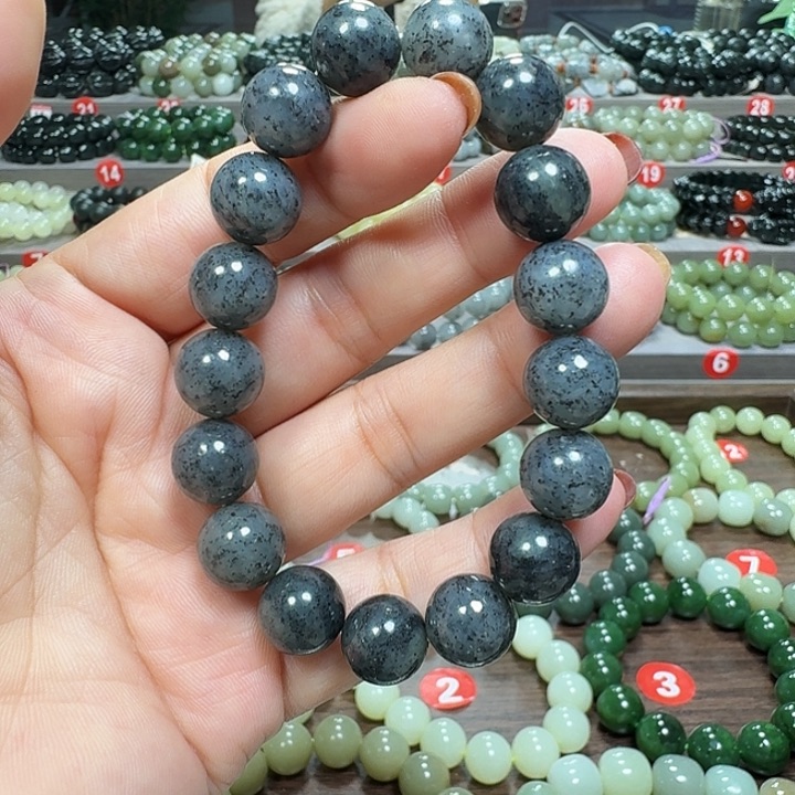 未镶嵌手链和田玉新疆青花卡12