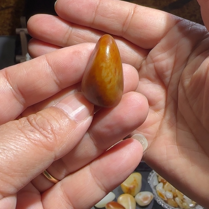 和田玉吊坠(不含链)未镶嵌9.1克