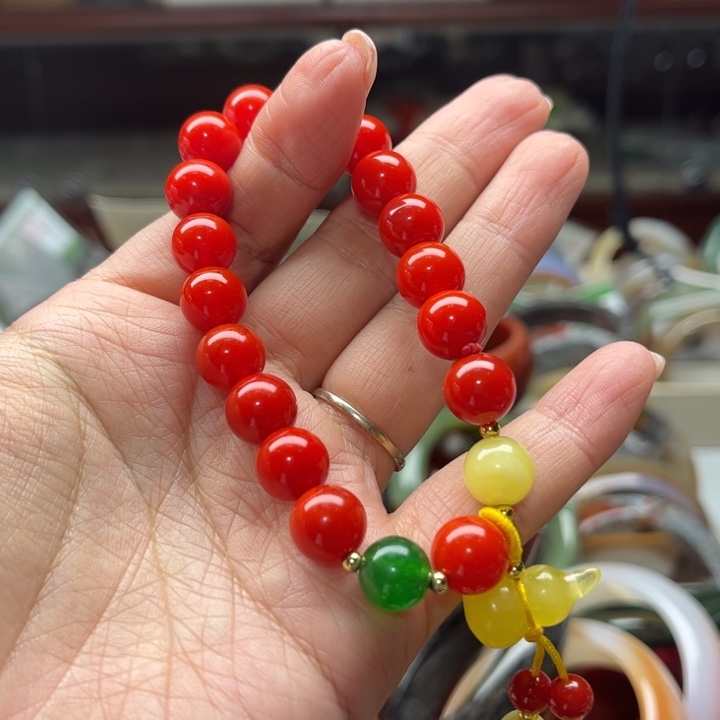 玛瑙/玉髓手镯未镶嵌