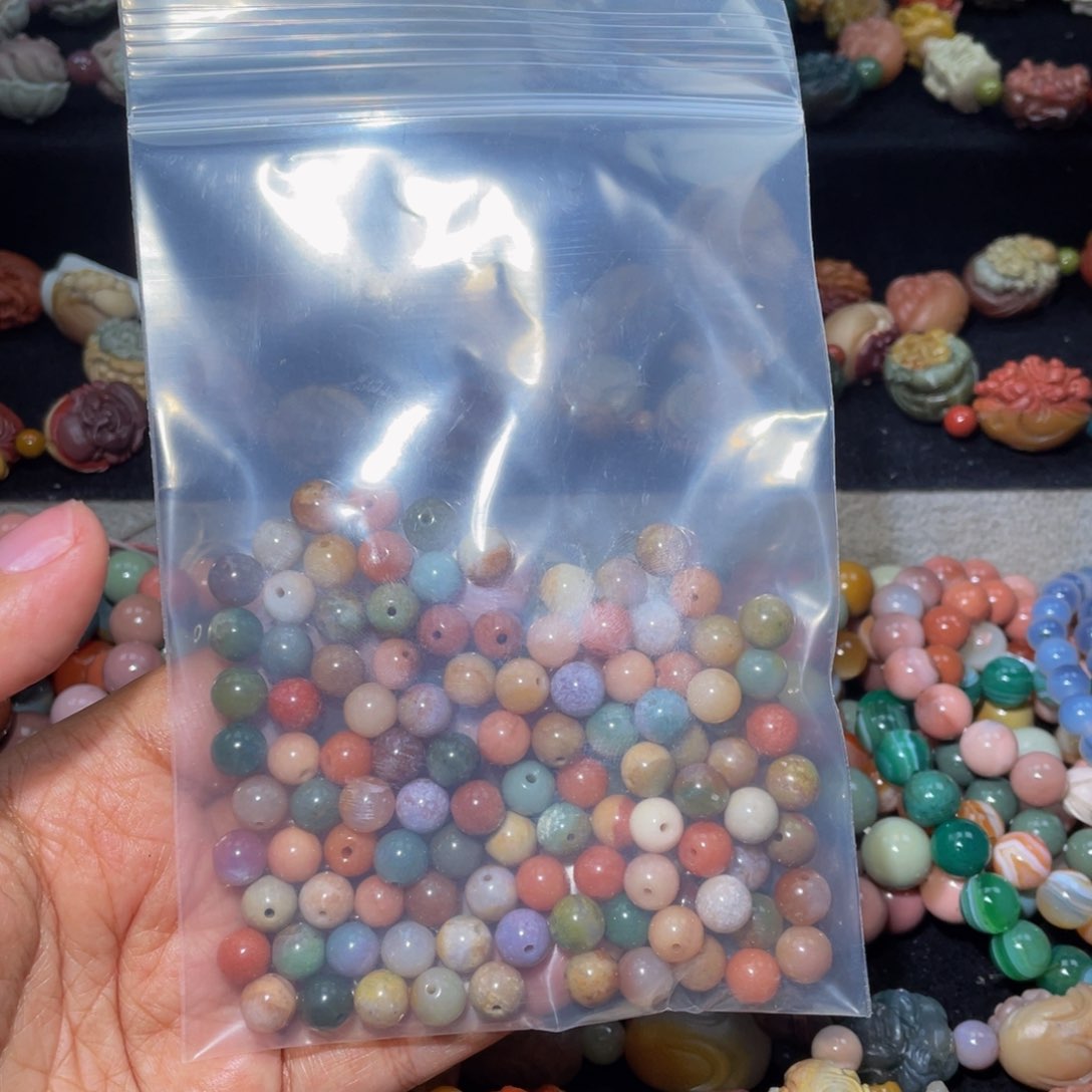 石英质玉未镶嵌手链