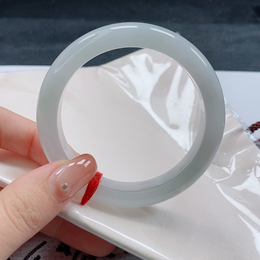 【闪购商品】未镶嵌手镯翡翠530号