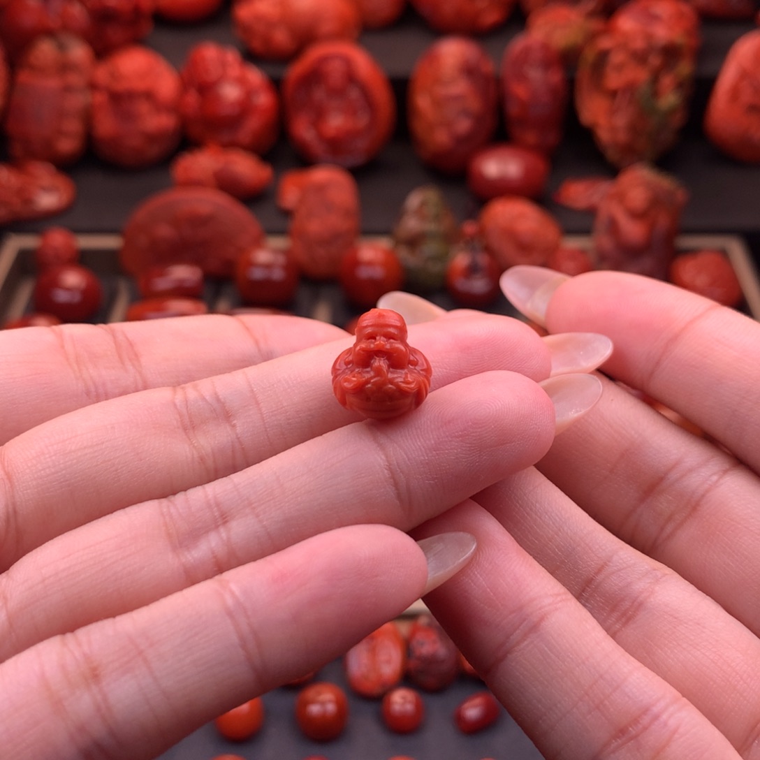 未镶嵌精工财神背云11.8mm南红玛瑙