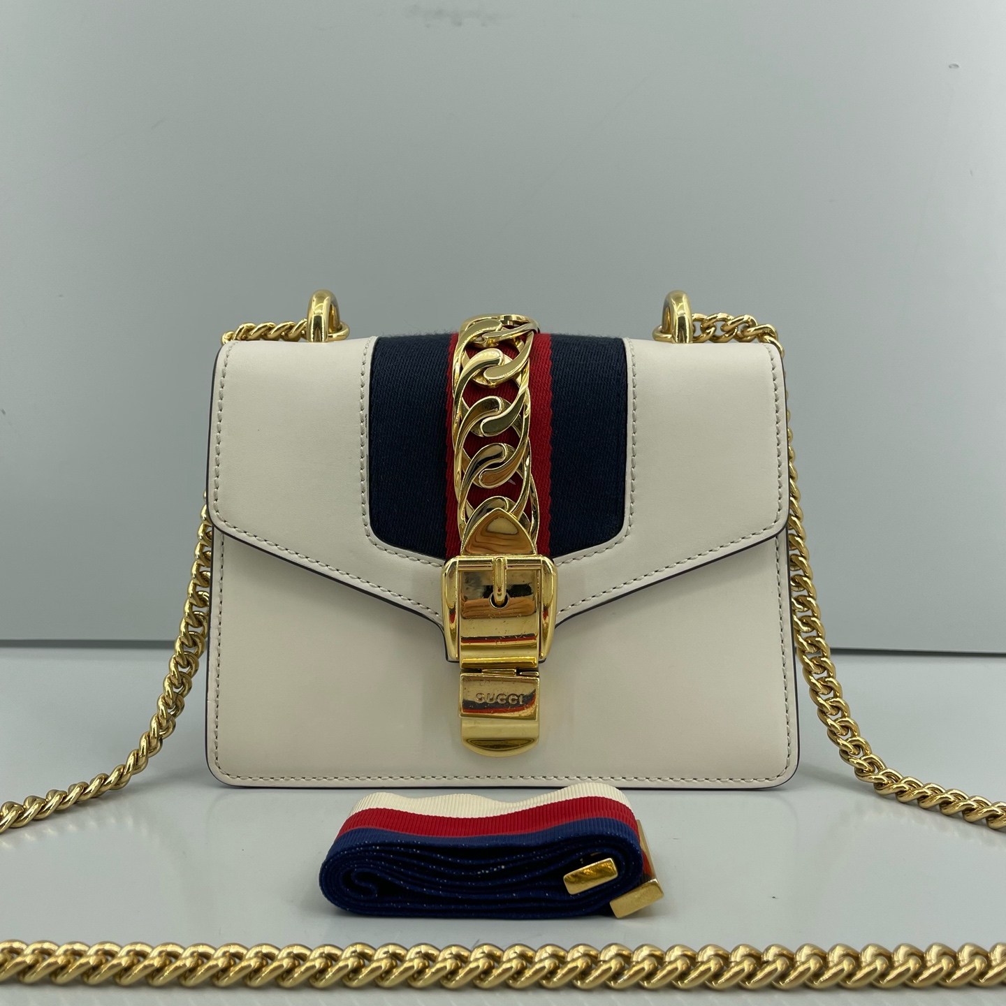 95新 GUCCI/古驰 优选/塞尔维亚小号白色链条包黑标020/19×14×7