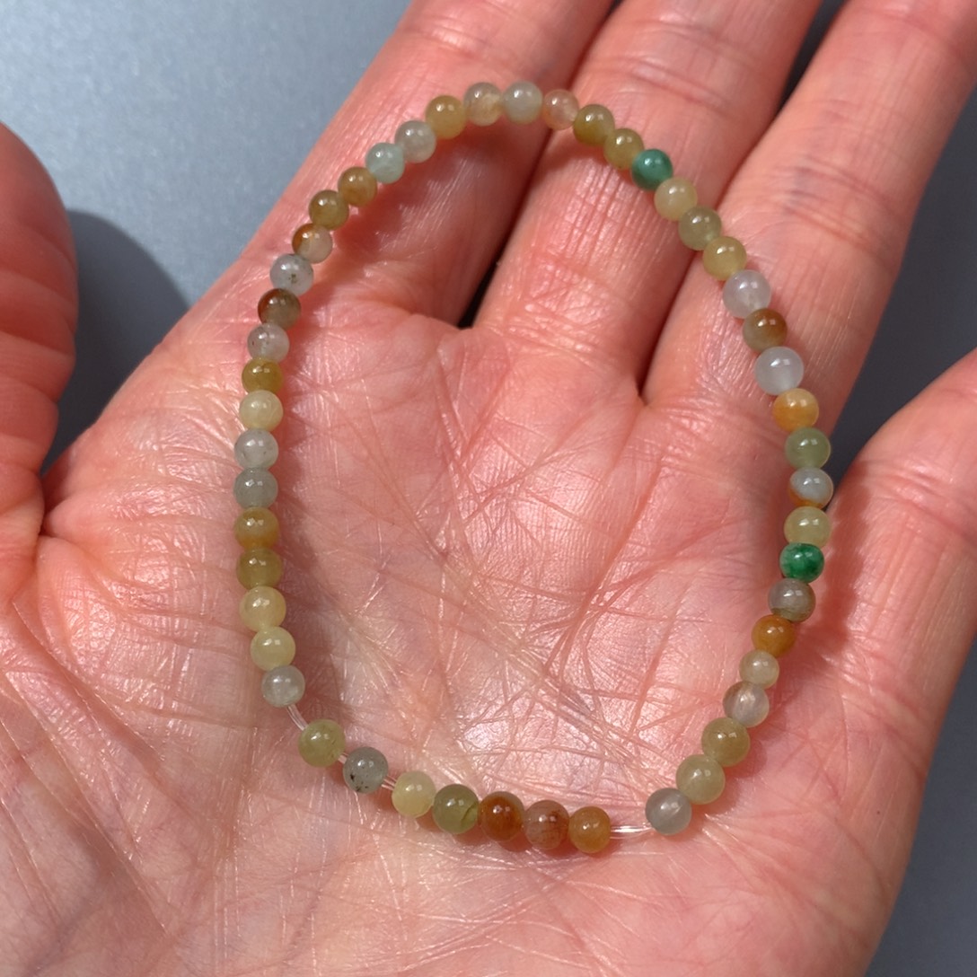 翡翠未镶嵌颈饰手