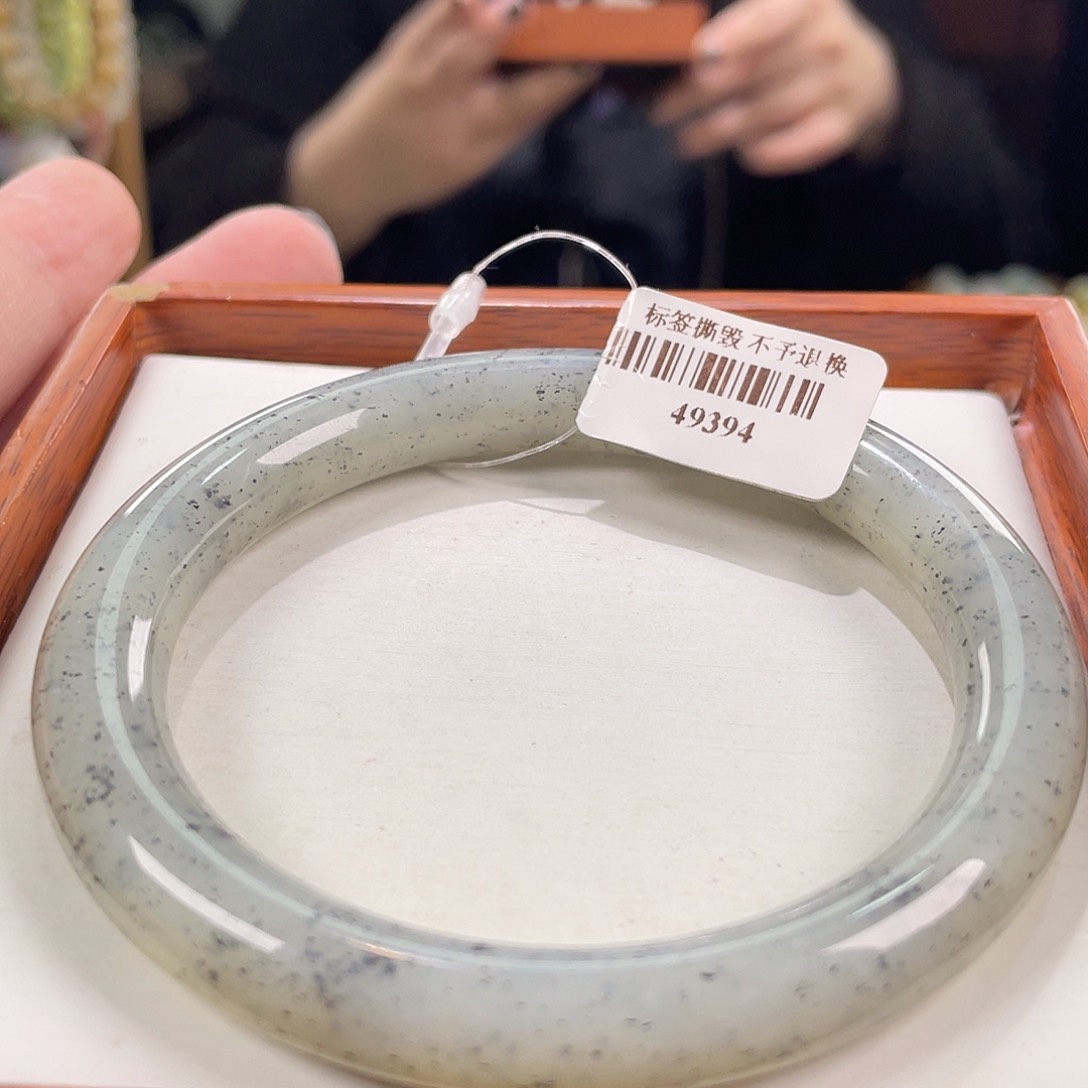 【闪购商品】和田玉未镶嵌手镯60-61