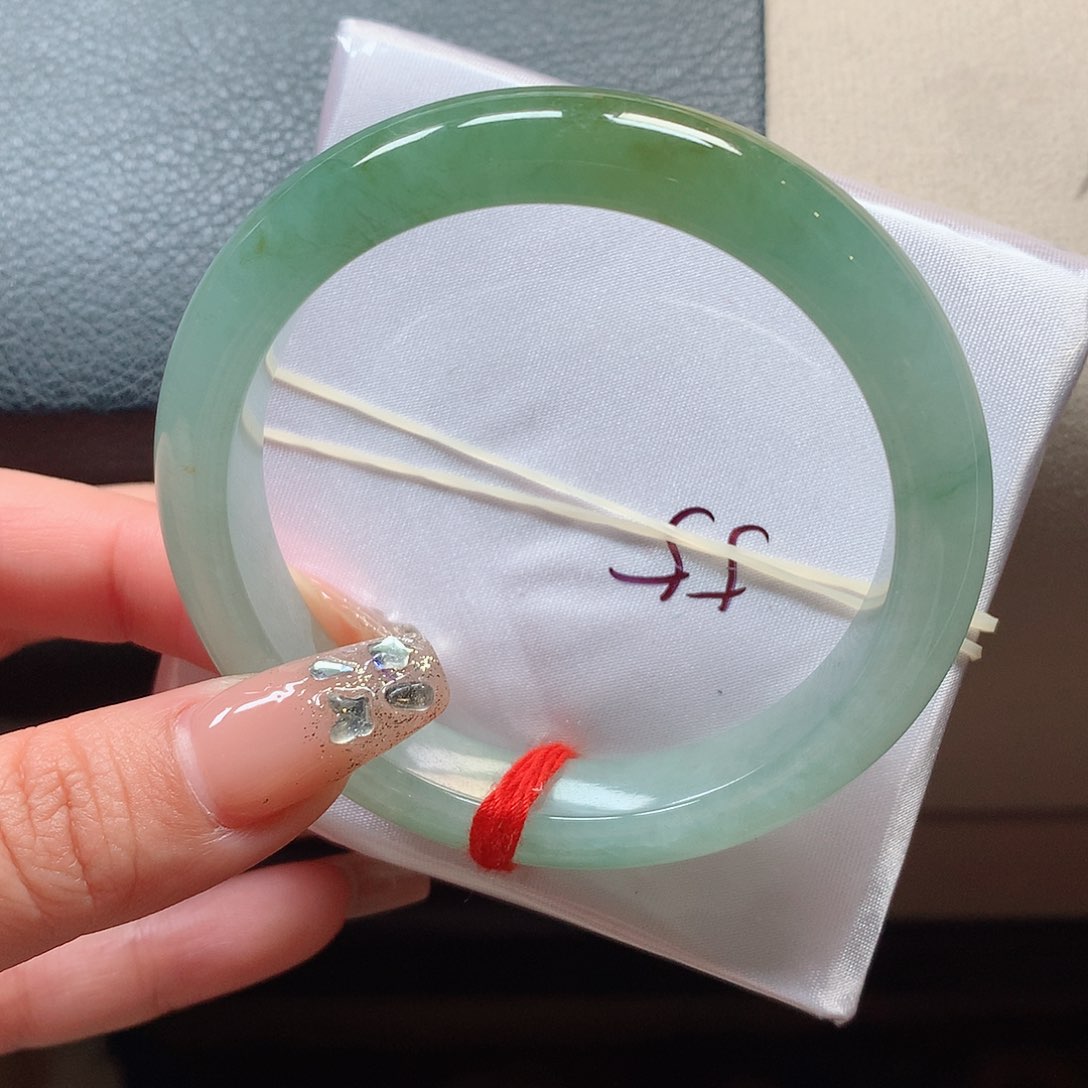 翡翠手镯未镶嵌6号