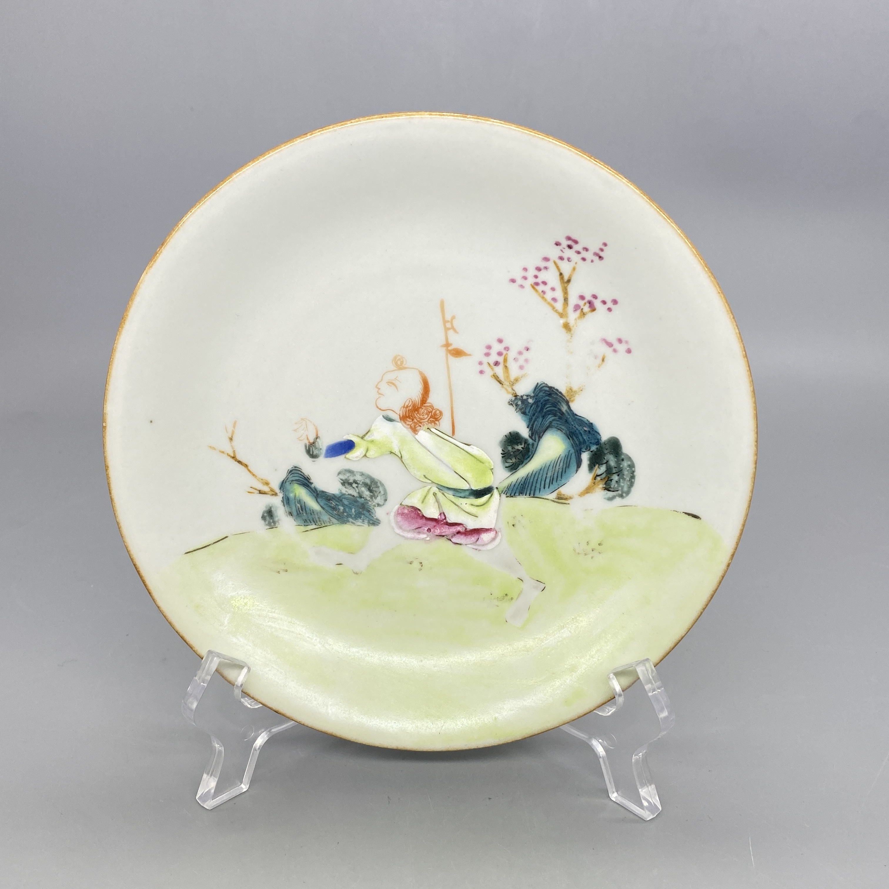 32501104*清乾隆粉彩西洋人物盘/瓷器三/江苏省文物总店