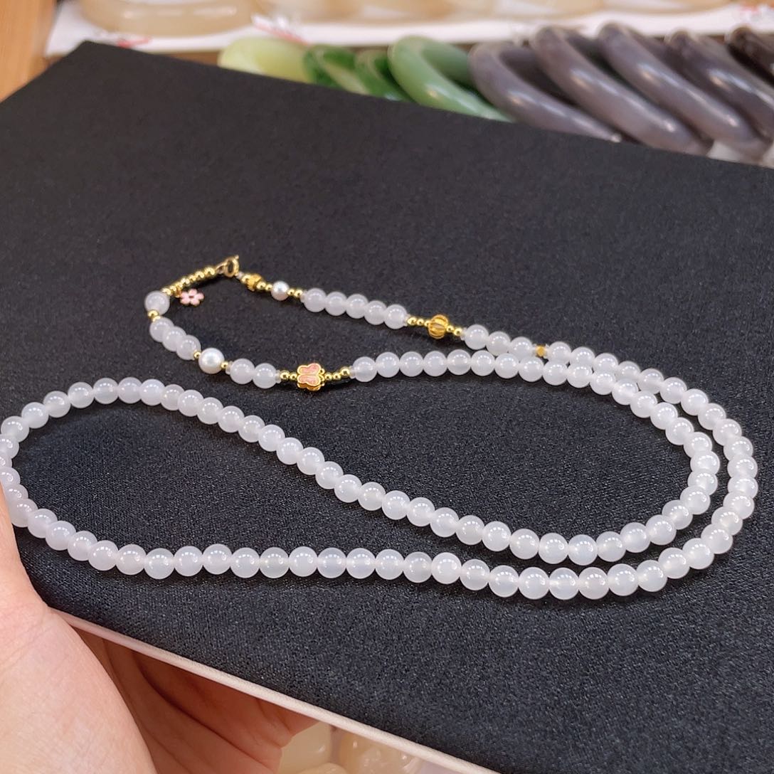 和田玉项链18K金镶嵌