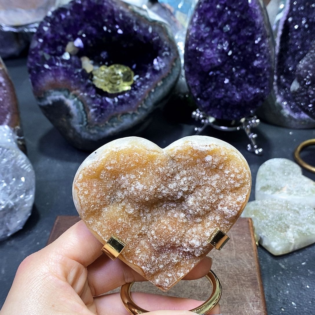 水晶大型摆件（非配饰）未镶嵌