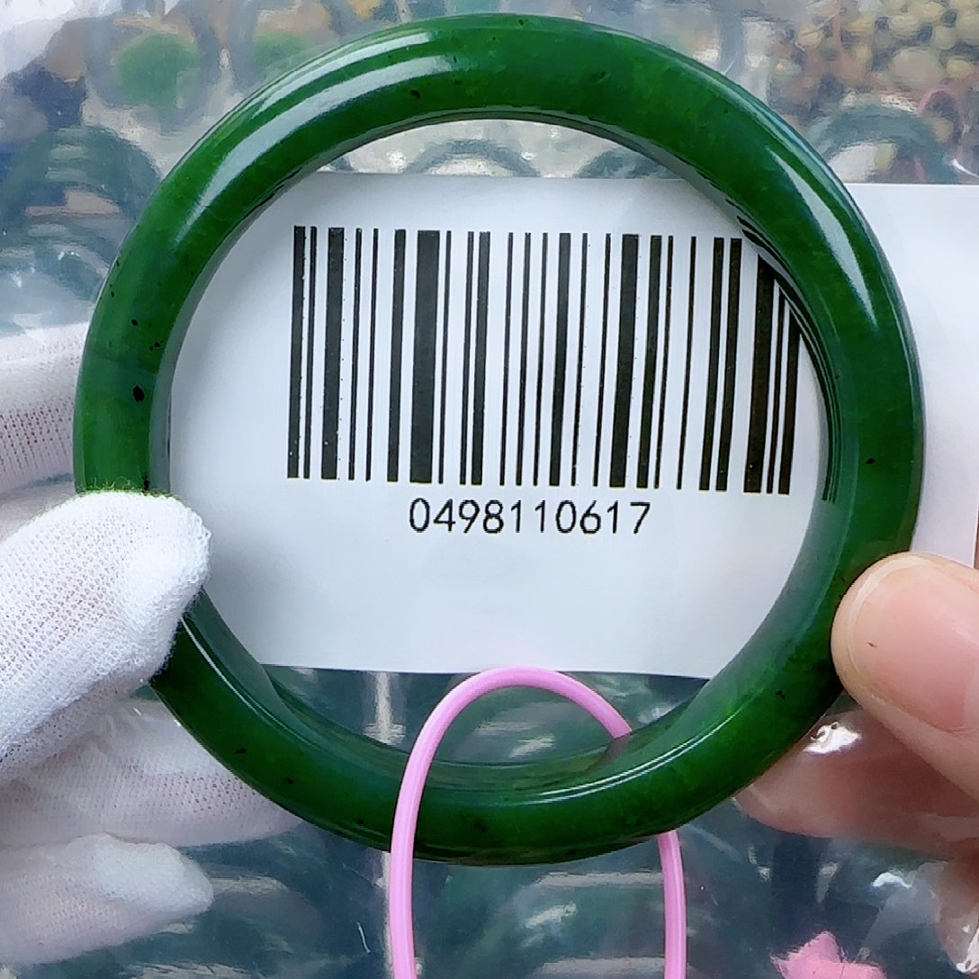 和田玉（碧玉）手镯未镶嵌63