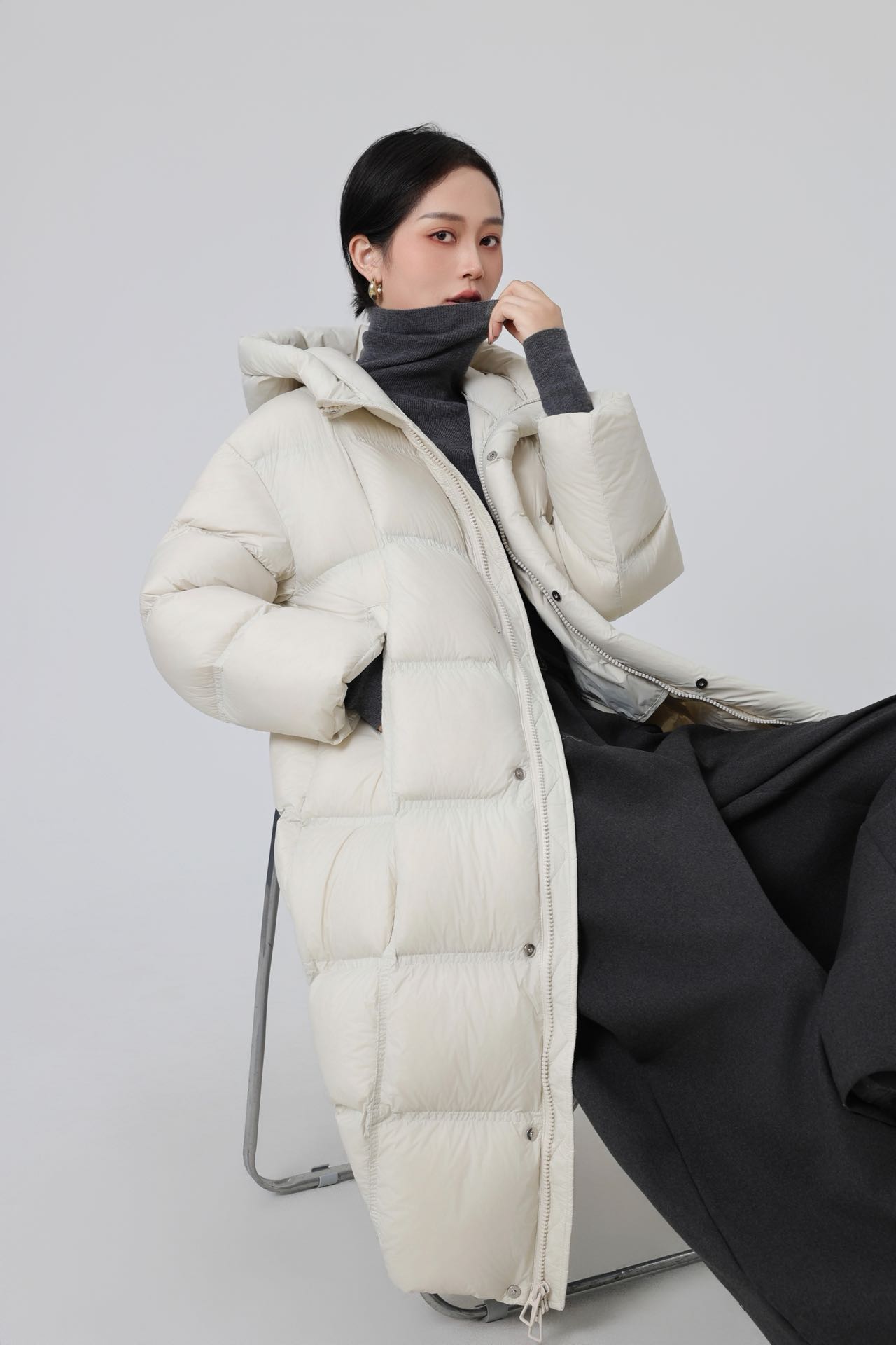 时尚百搭羽绒服90白鸭绒宽松显瘦街头风百搭羽绒服WZ