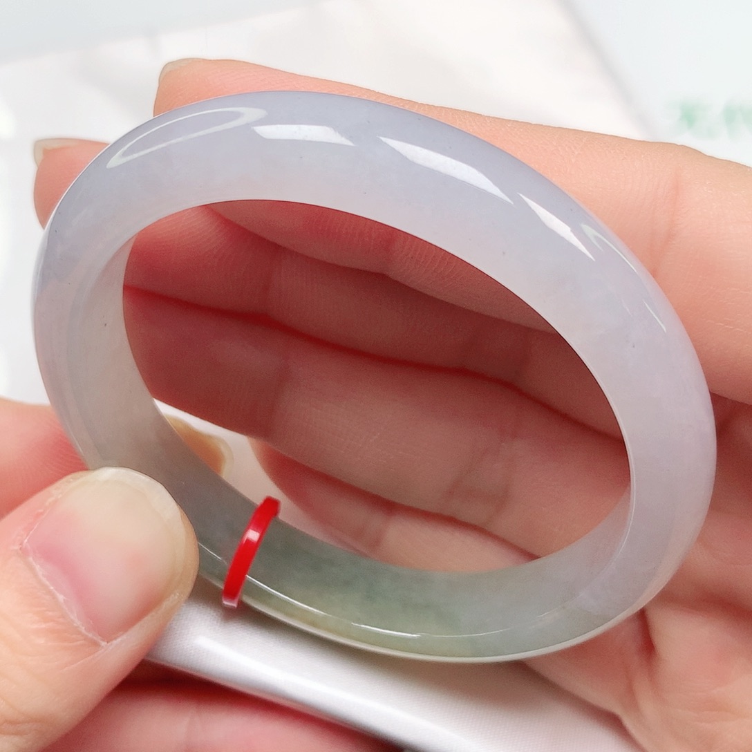 未镶嵌手镯（贵妃镯）翡翠1