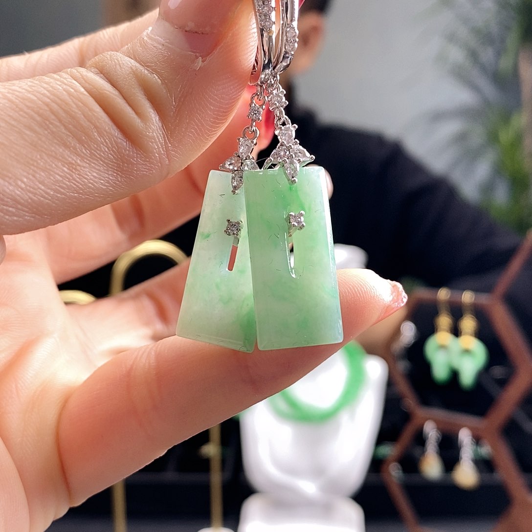 翡翠耳饰银S925镶嵌翡翠