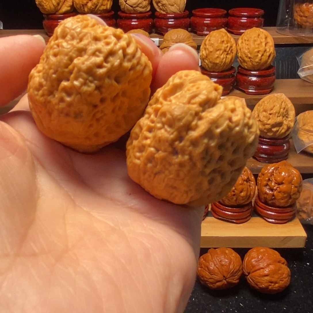文玩核桃把件金鼎聚宝45chi