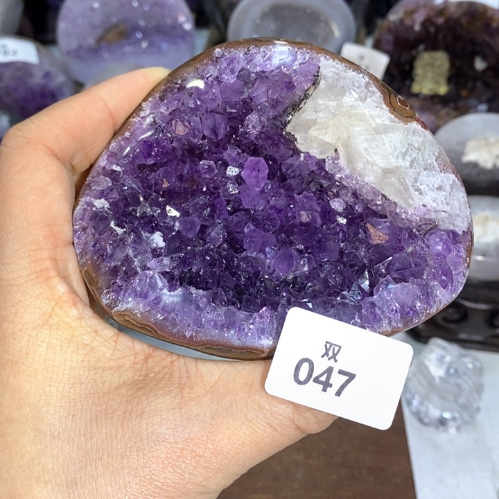 水晶大型摆件（非配饰）未镶嵌方解石