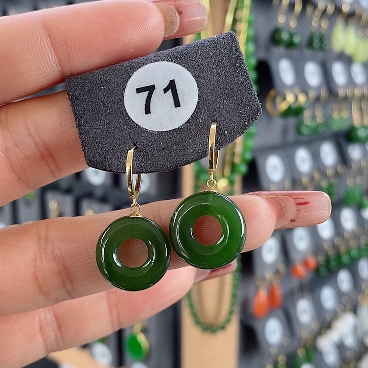 和田玉耳饰18K金镶嵌