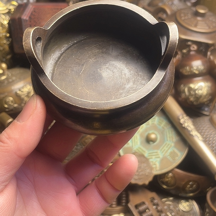 诚信经营铜器摆件