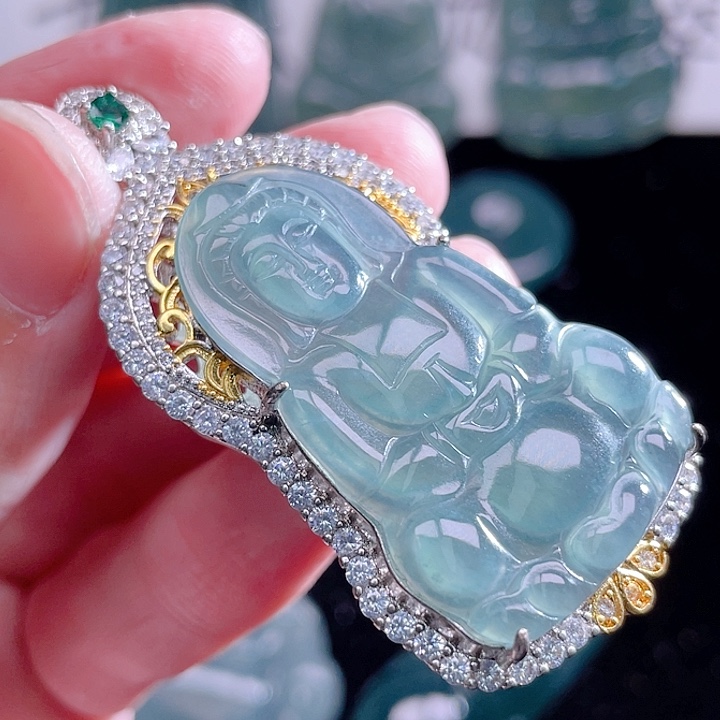 翡翠未镶嵌颈饰9999999999