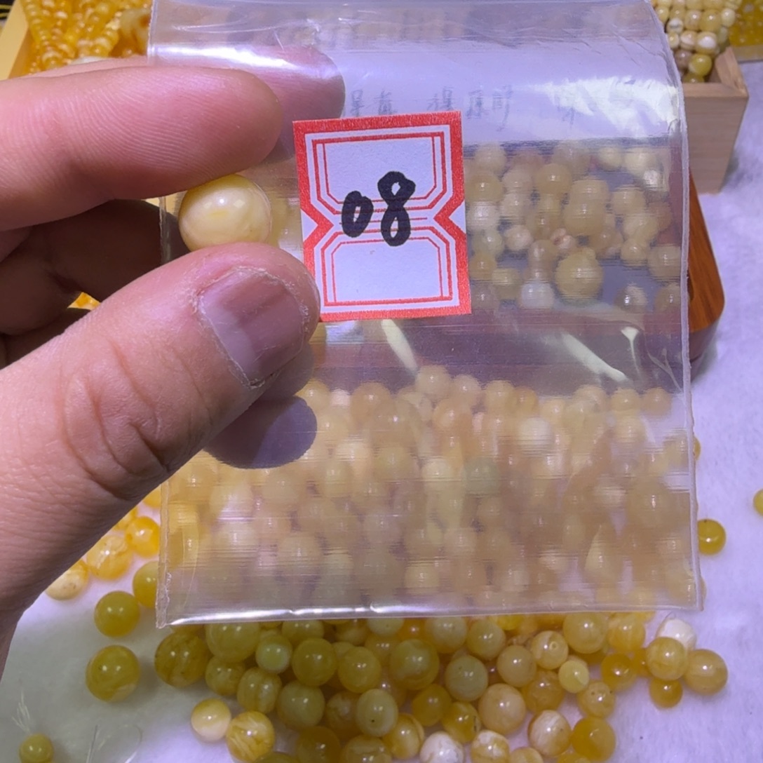 蜜蜡未镶嵌珠宝奇石12.1