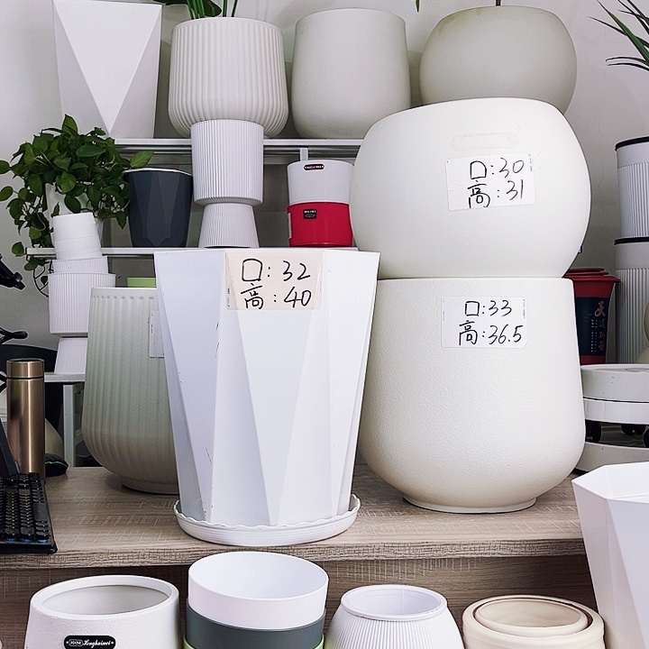 树脂过***袖钻石戒指也可以