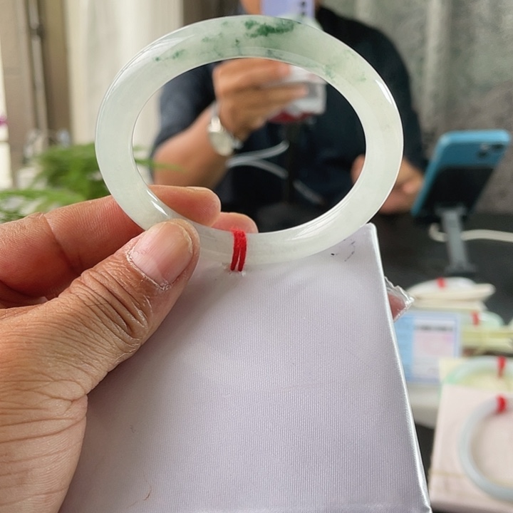 未镶嵌手镯翡翠成品
