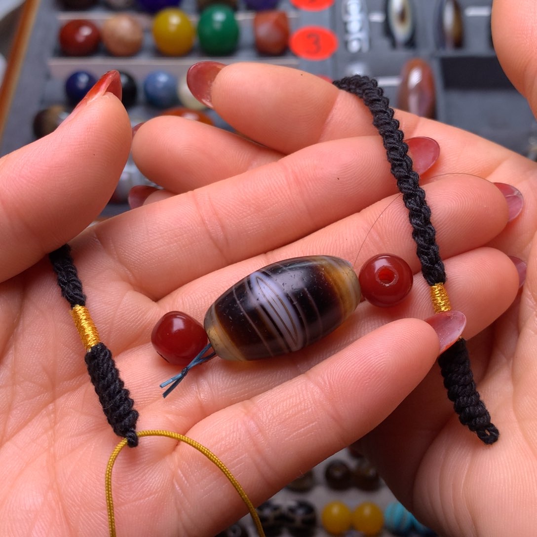 玛瑙/玉髓颈饰未镶嵌哎**呀