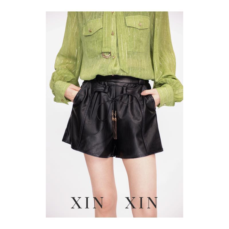 XIN XIN【姐说了算】姐感天菜 甜酷流苏系带后腰松紧皮短裤