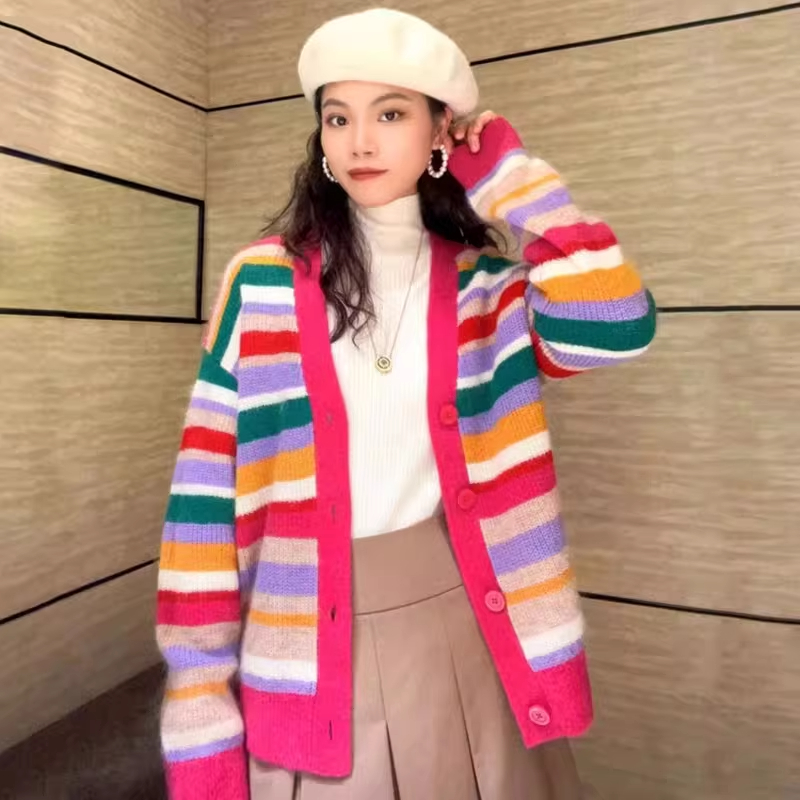 【商场同款】V领撞色彩色条纹羊毛针织开衫宽松气质毛衣外套5499239