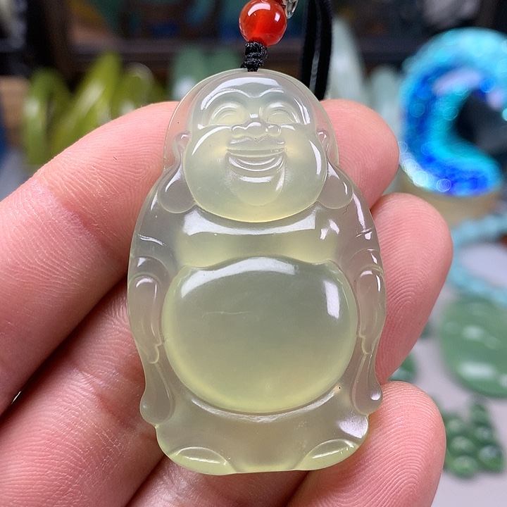 蛇纹石玉挂坠未镶嵌