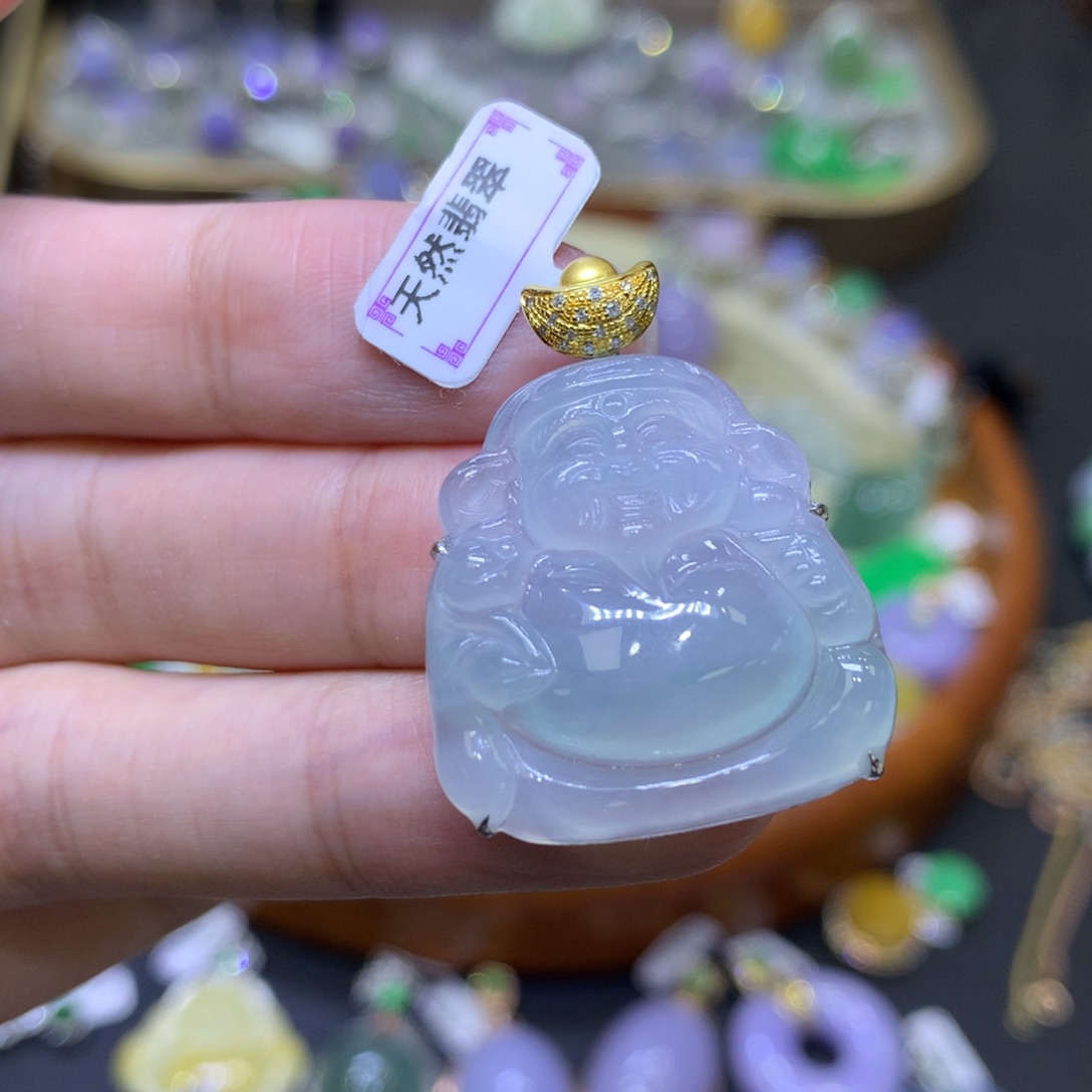 翡翠颈饰18K金镶嵌翡翠吊坠项链