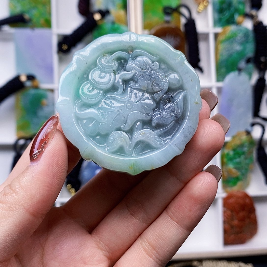 翡翠未镶嵌颈饰翡翠A货