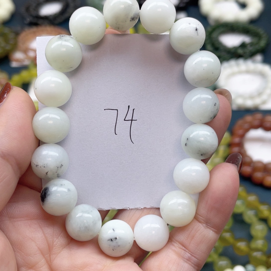 未镶嵌蛇纹石玉手链