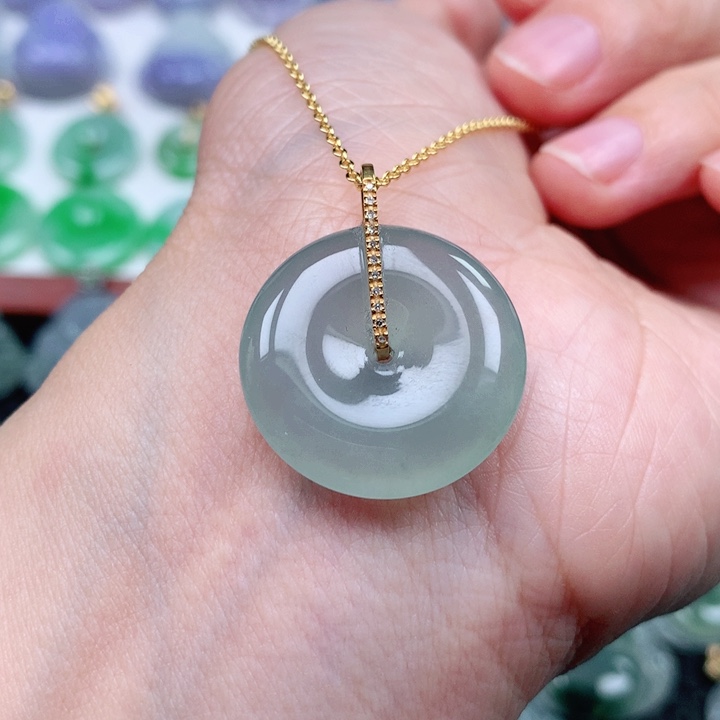 翡翠吊坠(不含链)18K金镶嵌