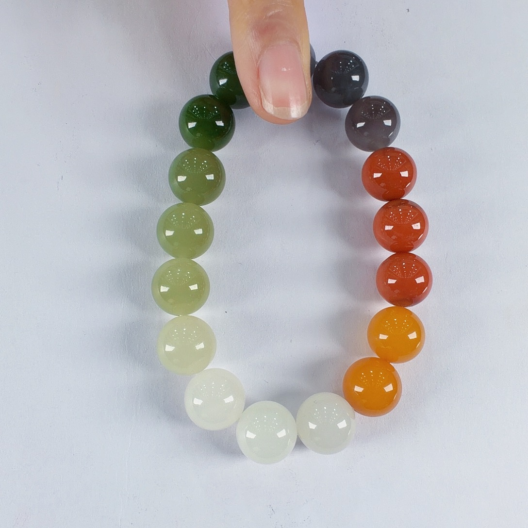 安***然未镶嵌手链和田玉