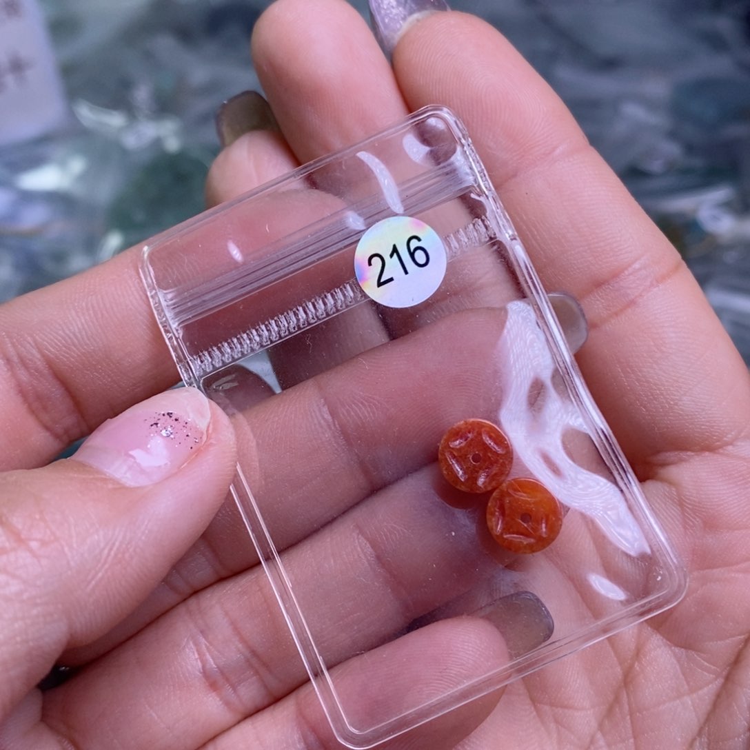 翡翠颈饰未镶嵌吊坠