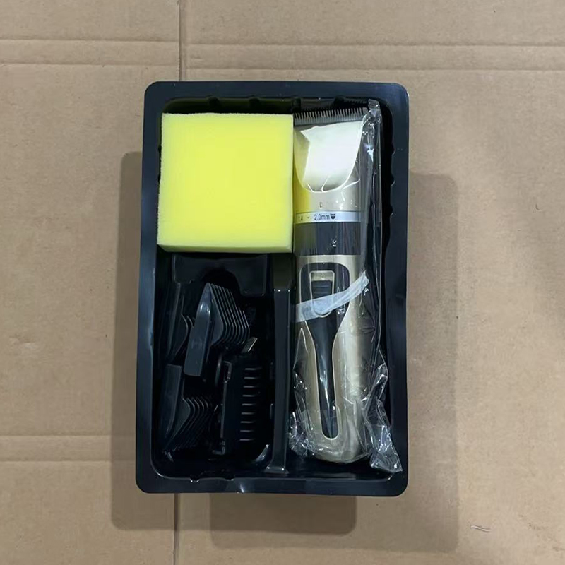 黄色剪刀一套带配件