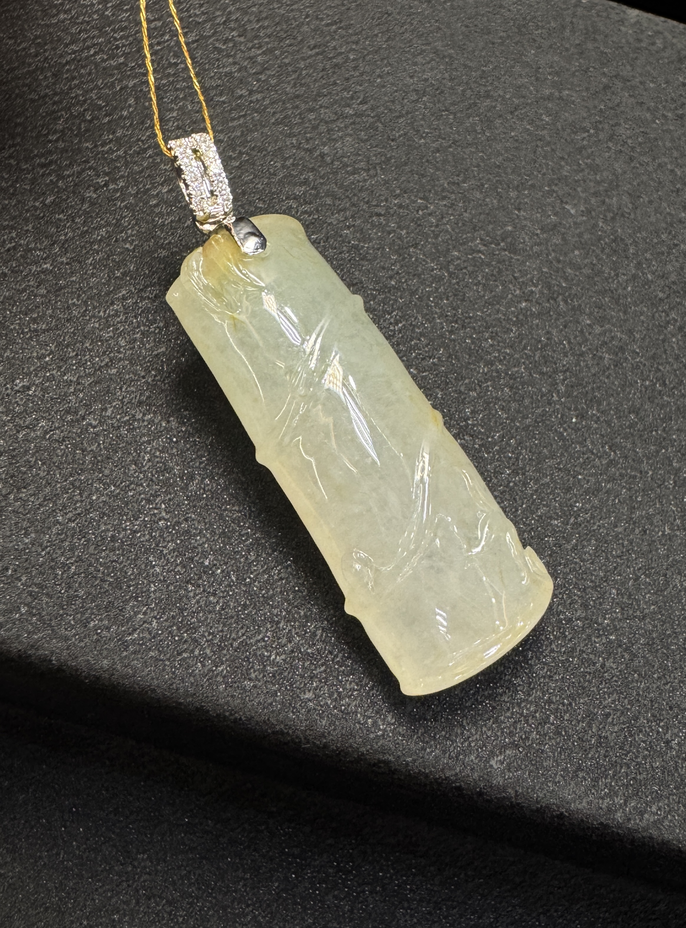 缅甸天然翡翠A货冰黄节节高吊坠尺寸39.7.14.9.7.9