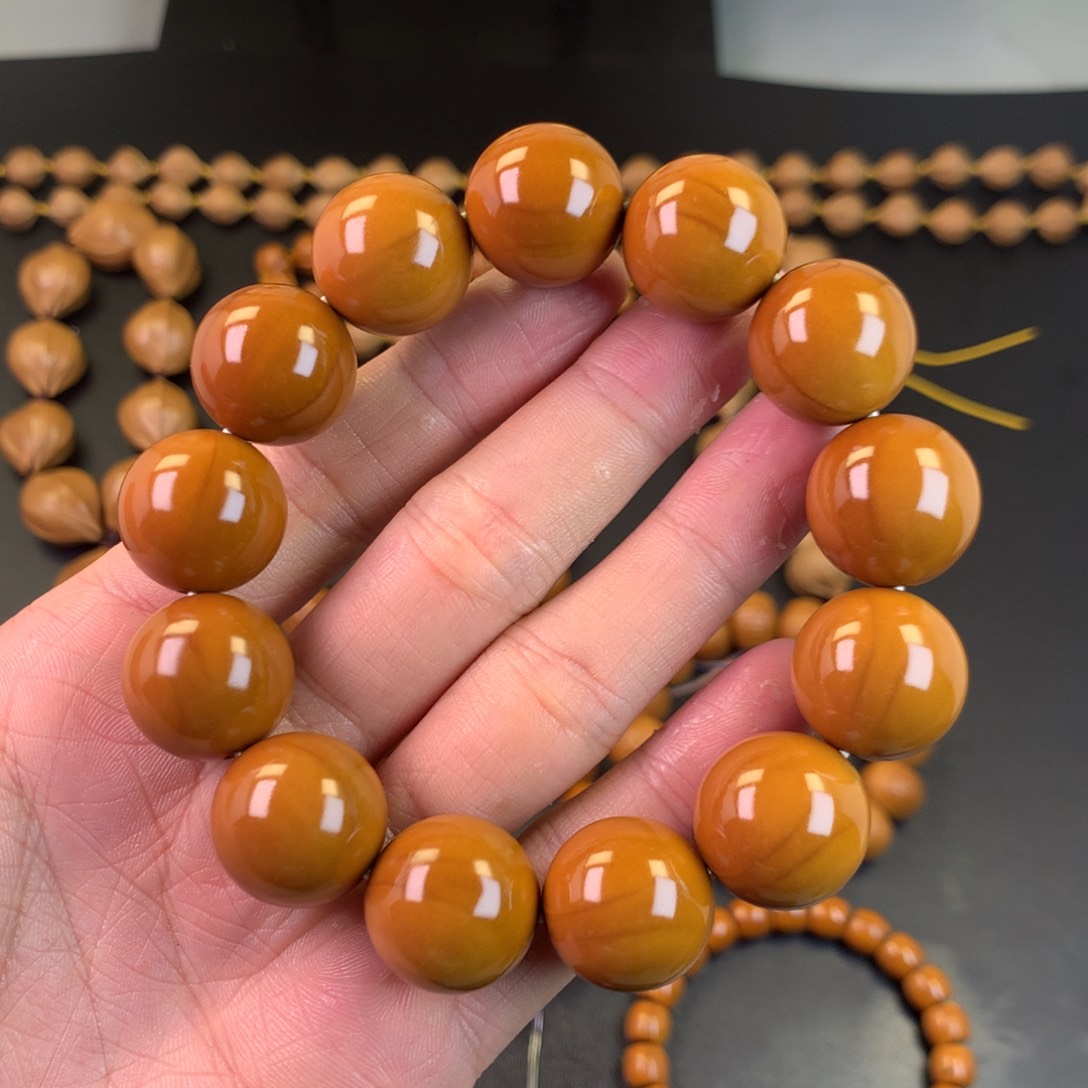 【闪购商品】橄榄核手串/手链1.9精品水晶 德庆王