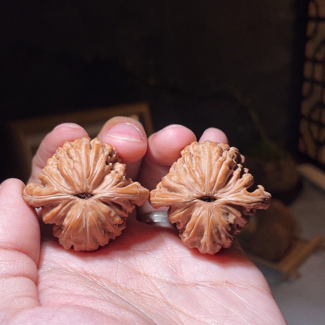 核桃手串/手链Y***´38汉高楼全品无修