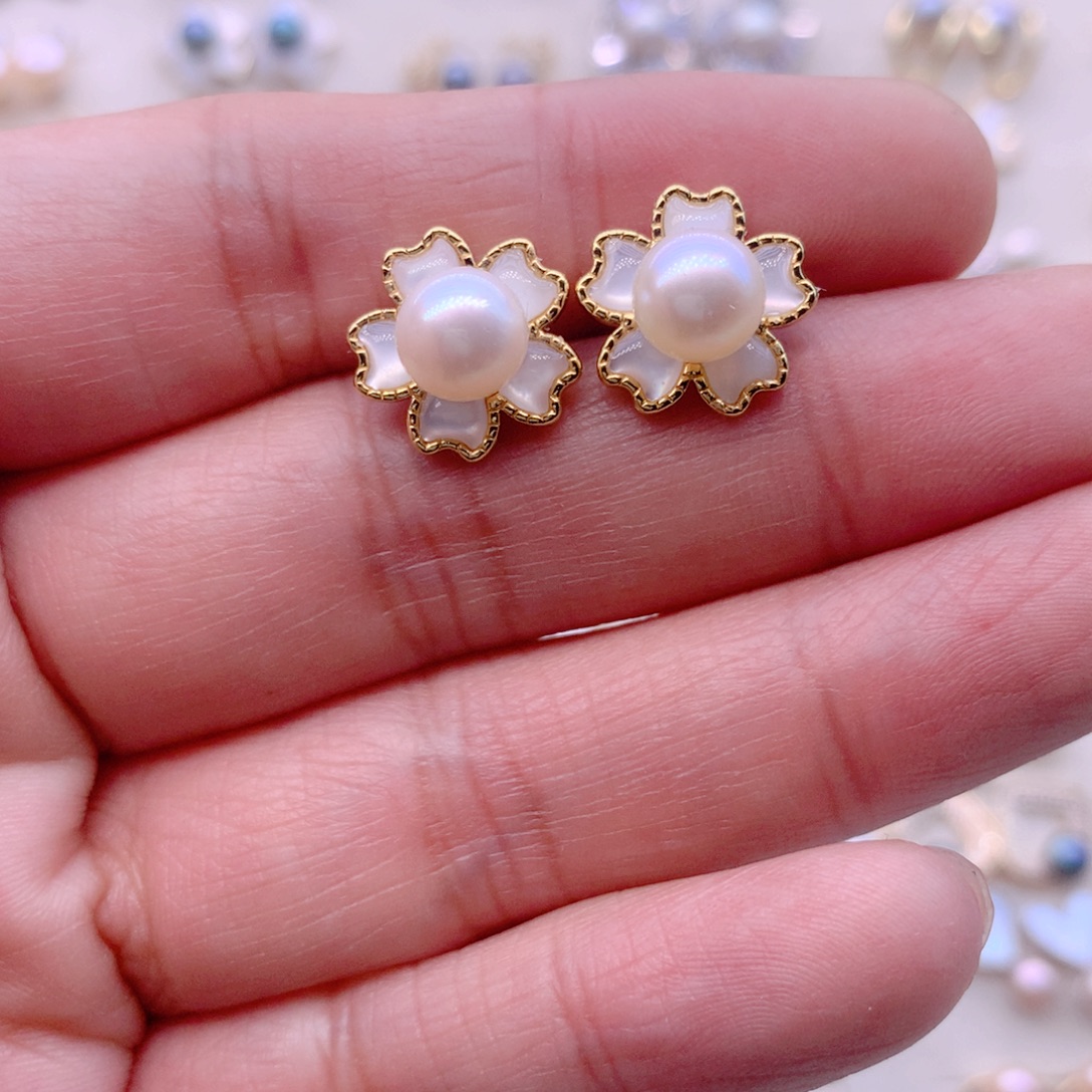 淡水珍珠耳饰合金