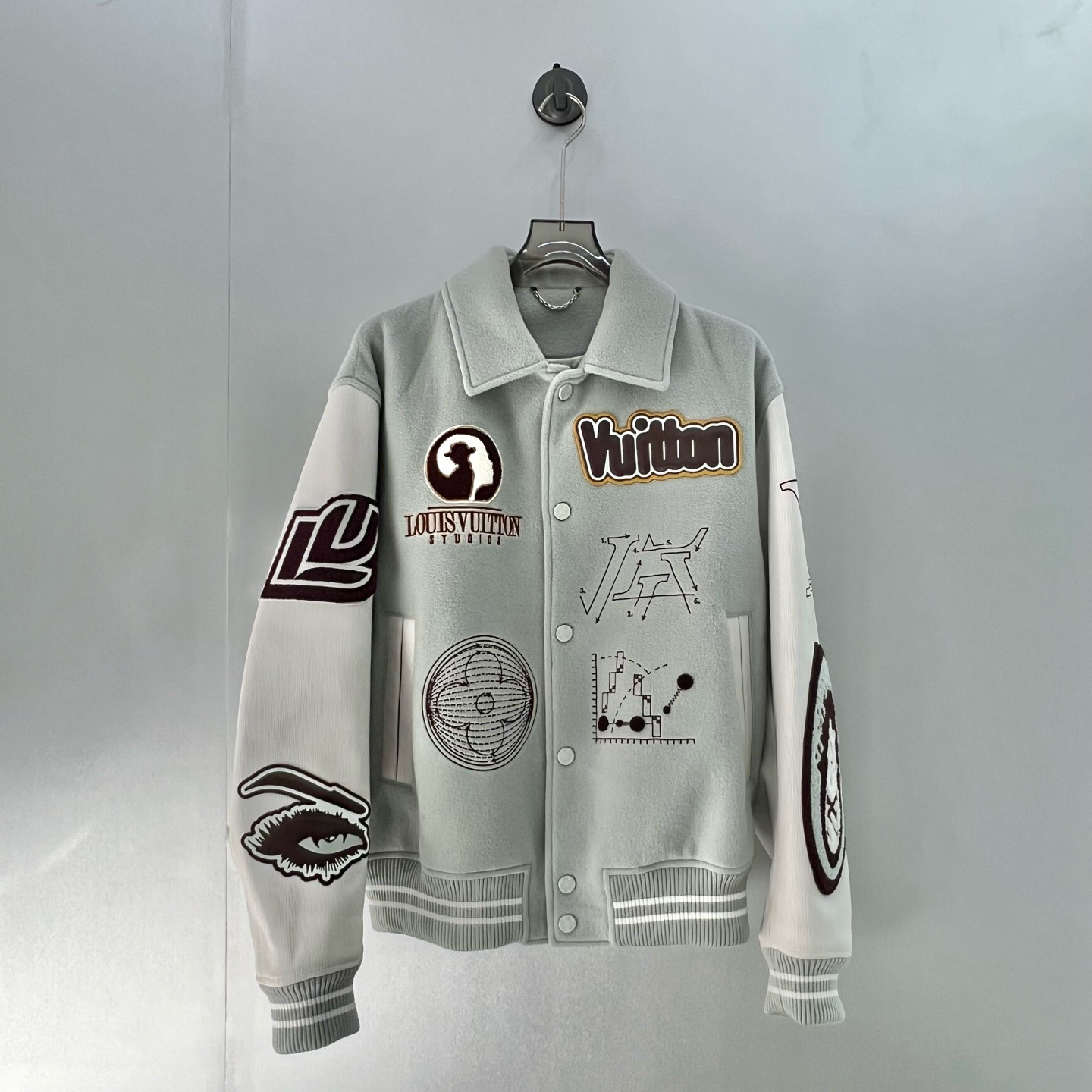 99新 LouisVuitton/路易威登 恶魔之眼棒球服/52码（北京）
