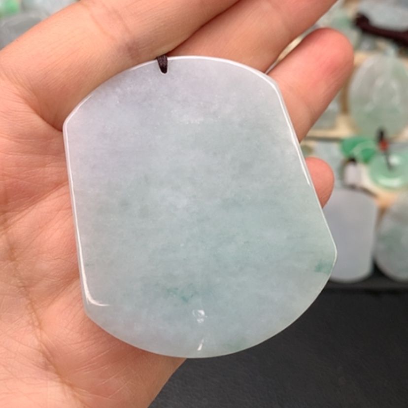 【闪购商品】翡翠颈饰未镶嵌翡翠