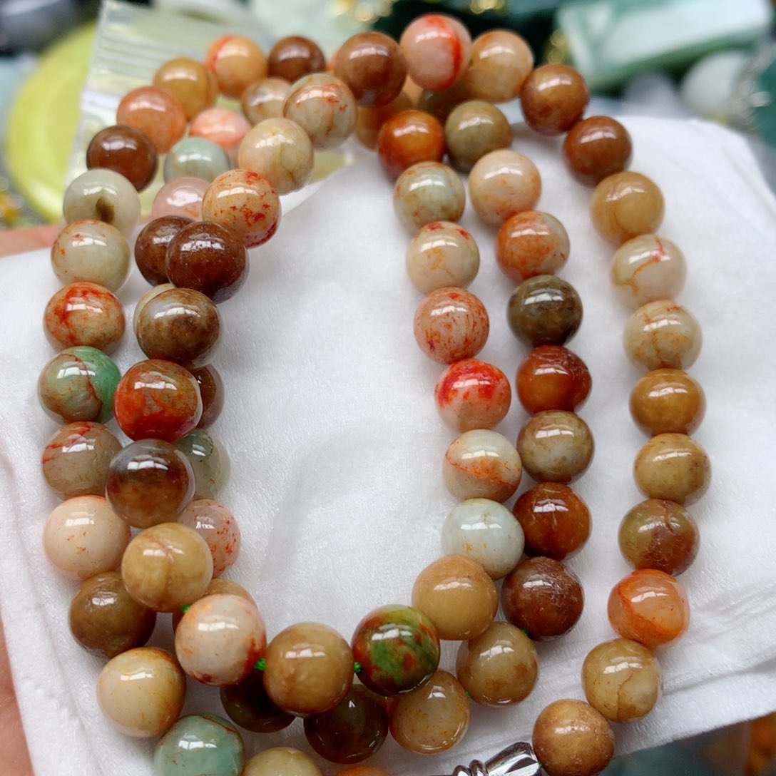 翡翠颈饰未镶嵌手串