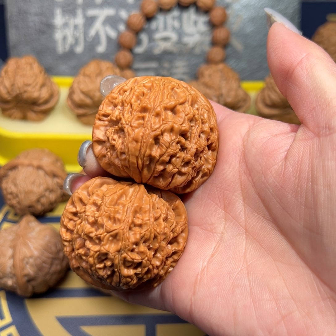 文玩核桃把件水龙纹44