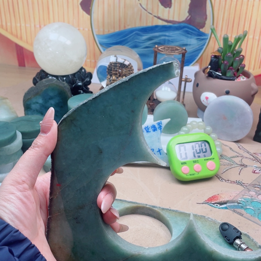 翡翠未镶嵌颈饰057、