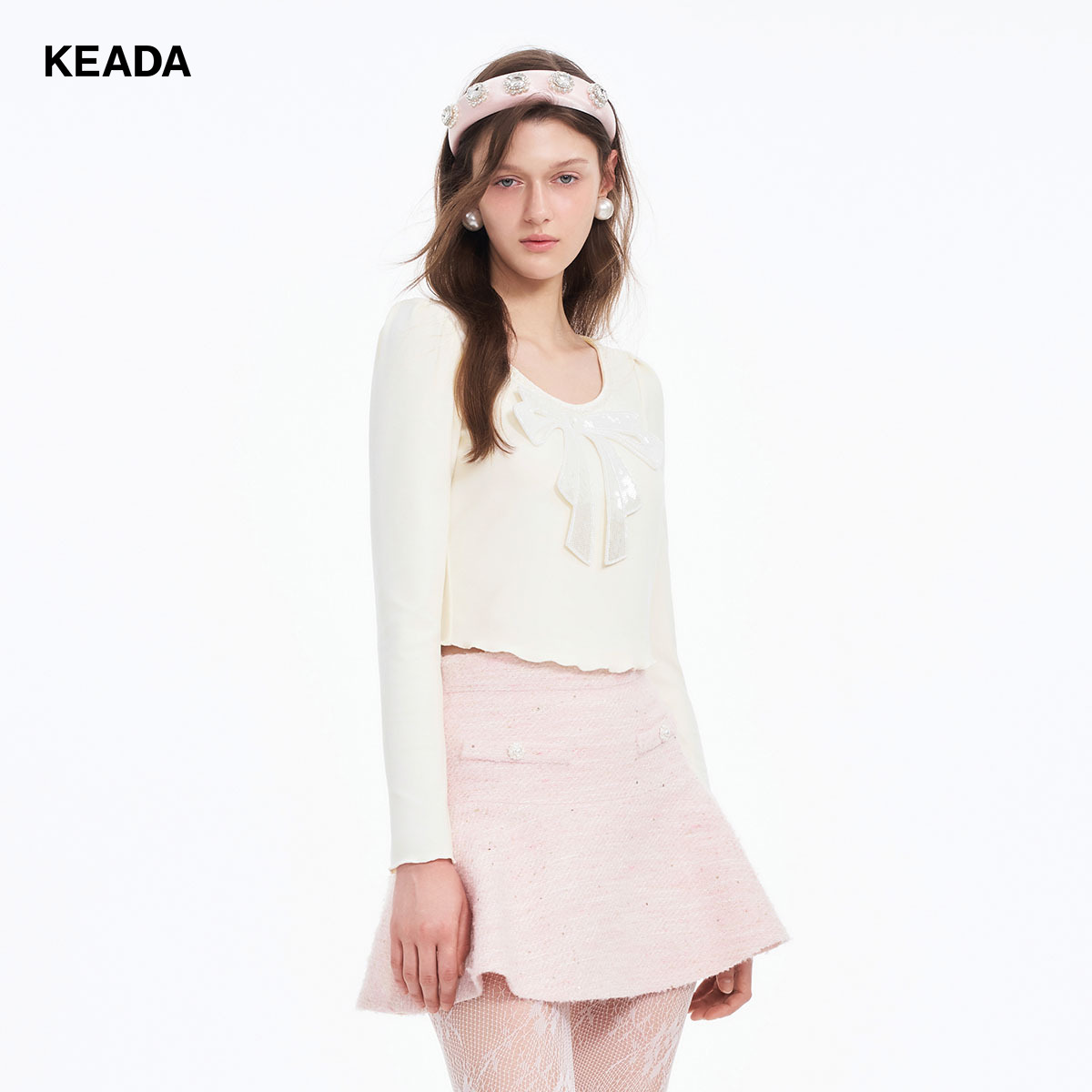KEADA长袖亮片蝴蝶结修身少女感出街长袖T恤KSN4021215
